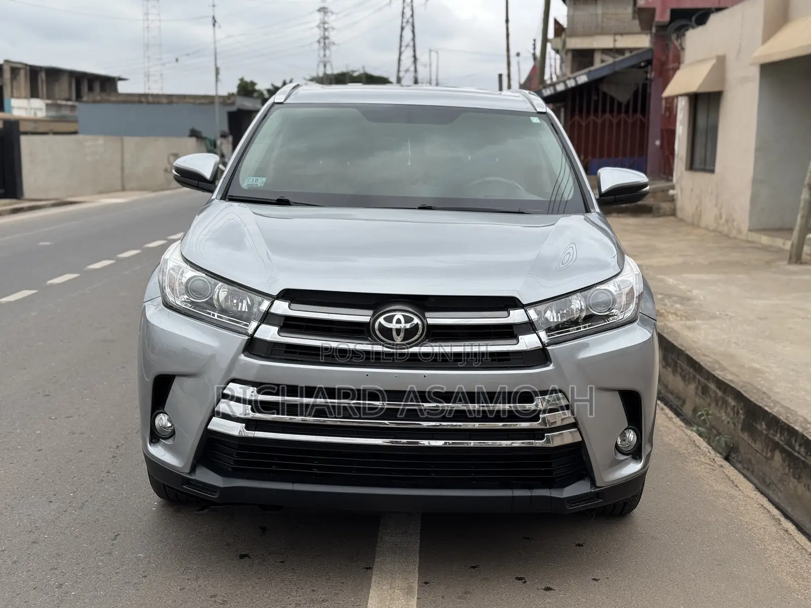 Toyota Highlander XLE 4dr SUV AWD (3.5L 6cyl 6A) 2015 Silver
