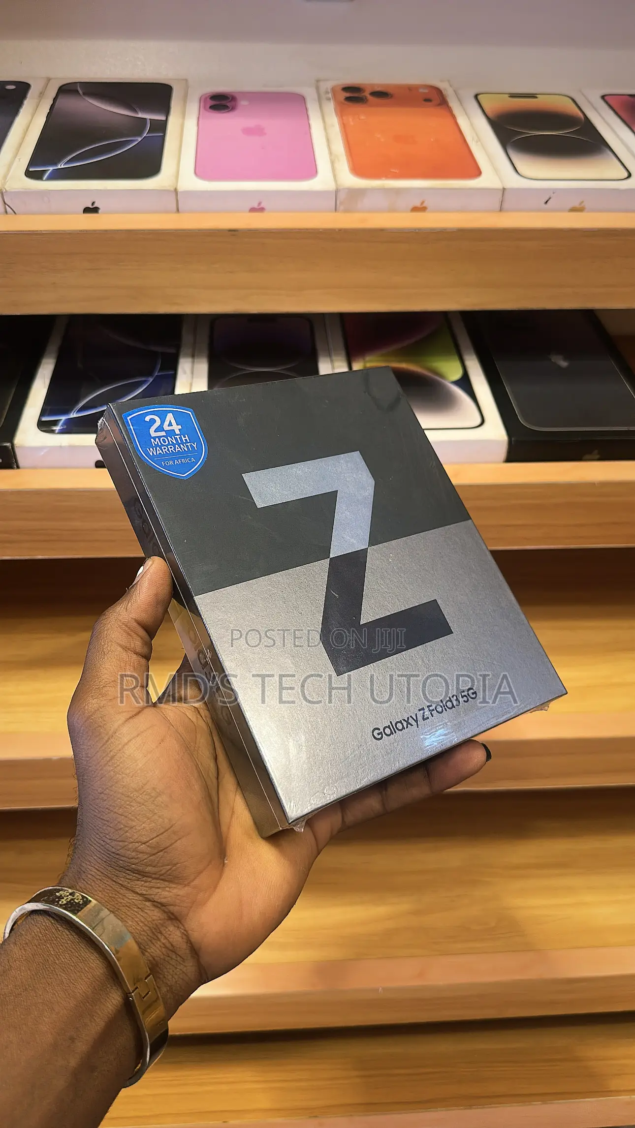 New Samsung Galaxy Fold 512 GB Silver