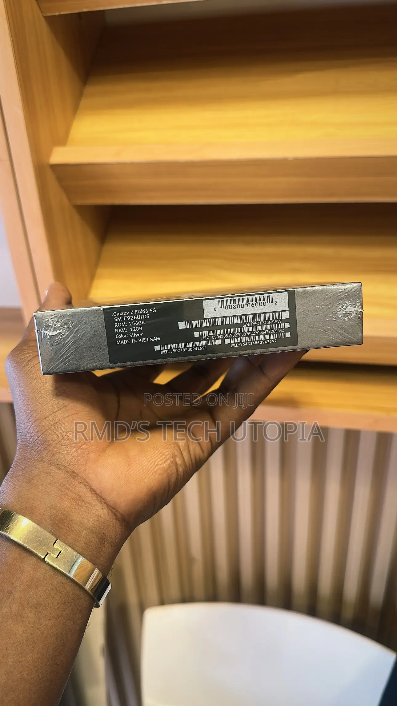 New Samsung Galaxy Fold 512 GB Silver