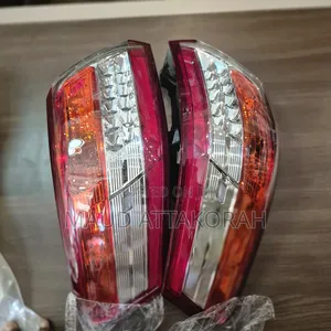 Toyota Camry 10-11 Tail Light