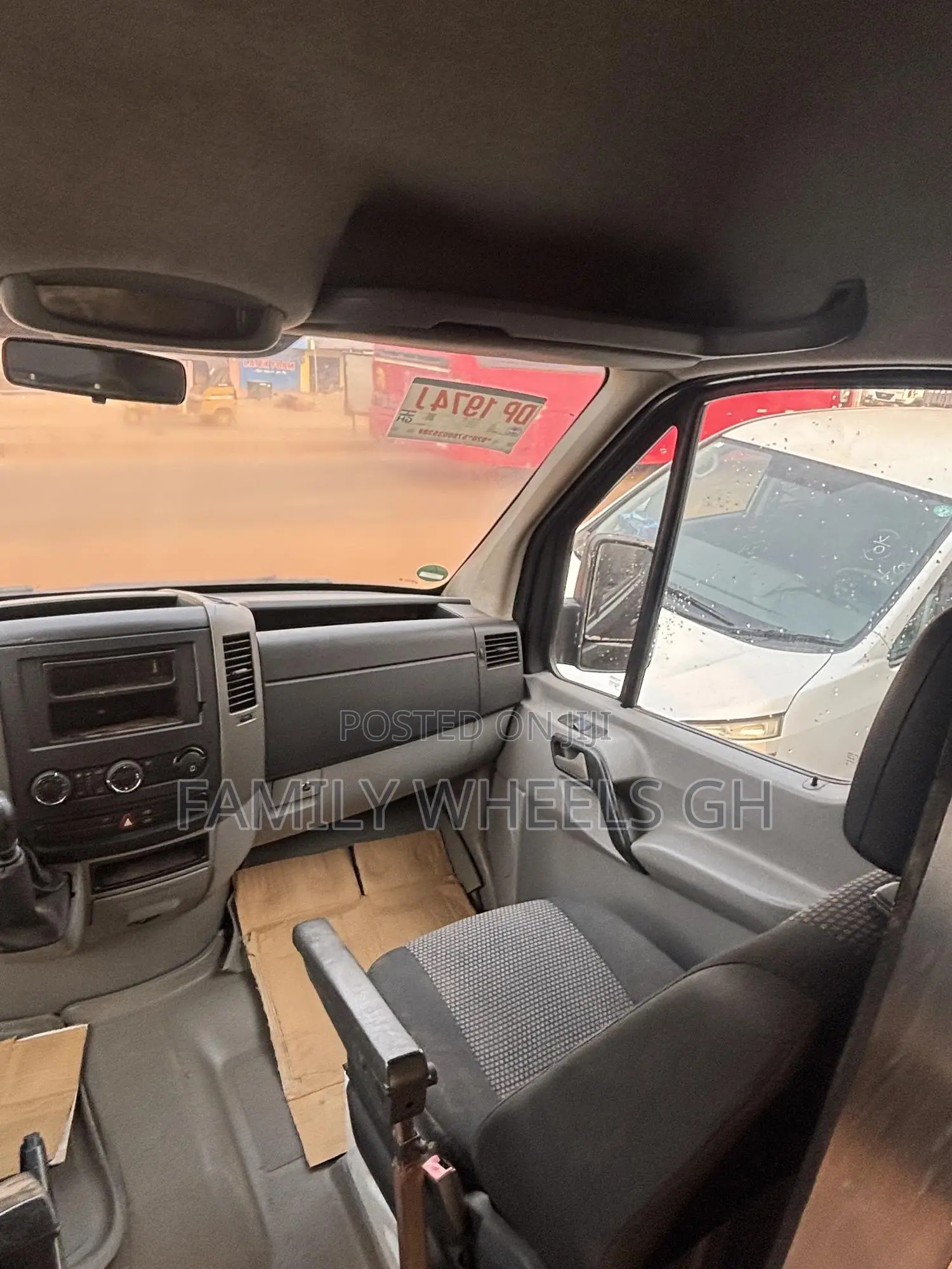 Mercedes-Benz Sprinter 2012 Black