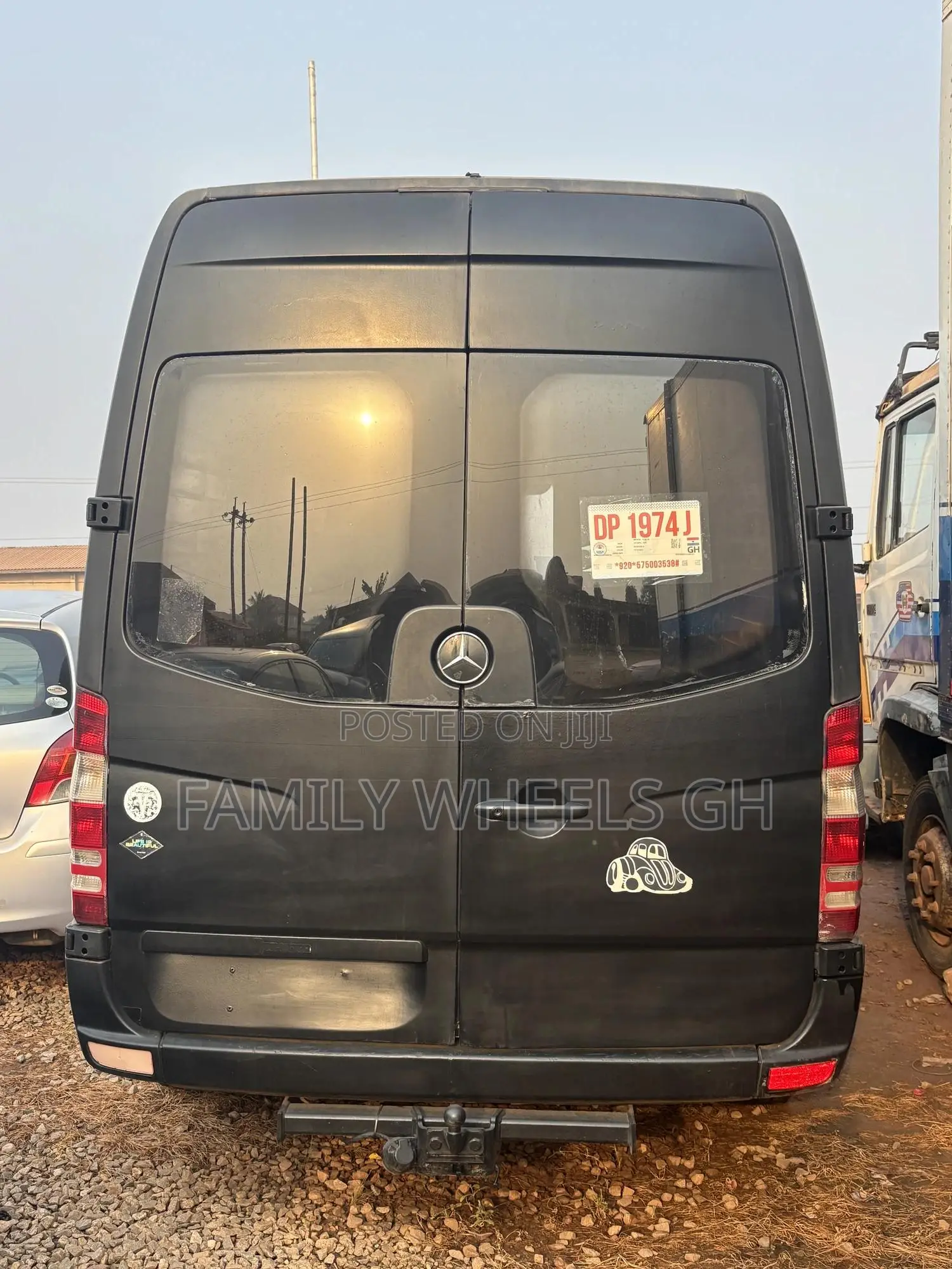 Mercedes-Benz Sprinter 2012 Black