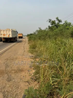 Roadside Land for Sale - 6 Plots