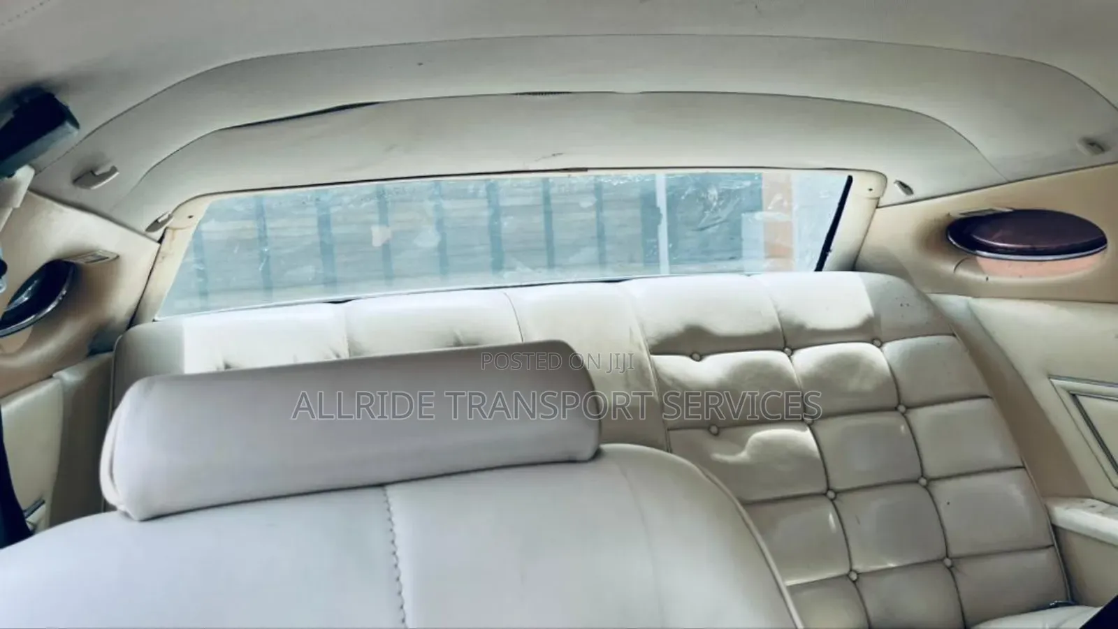 Lincoln Town Car 1981 Off white