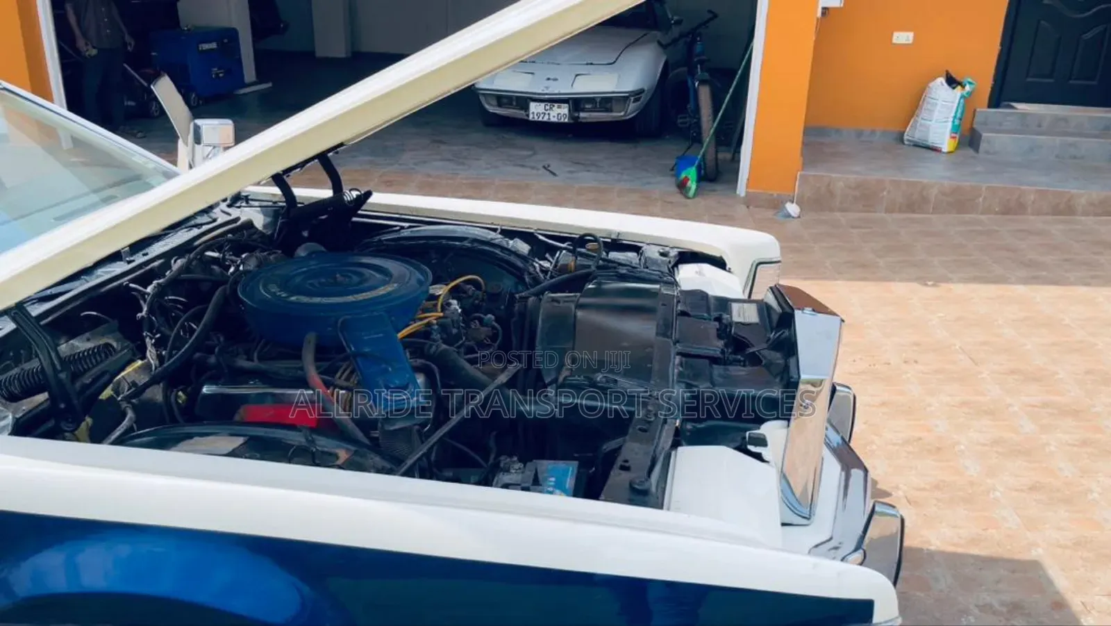 Lincoln Town Car 1981 Off white