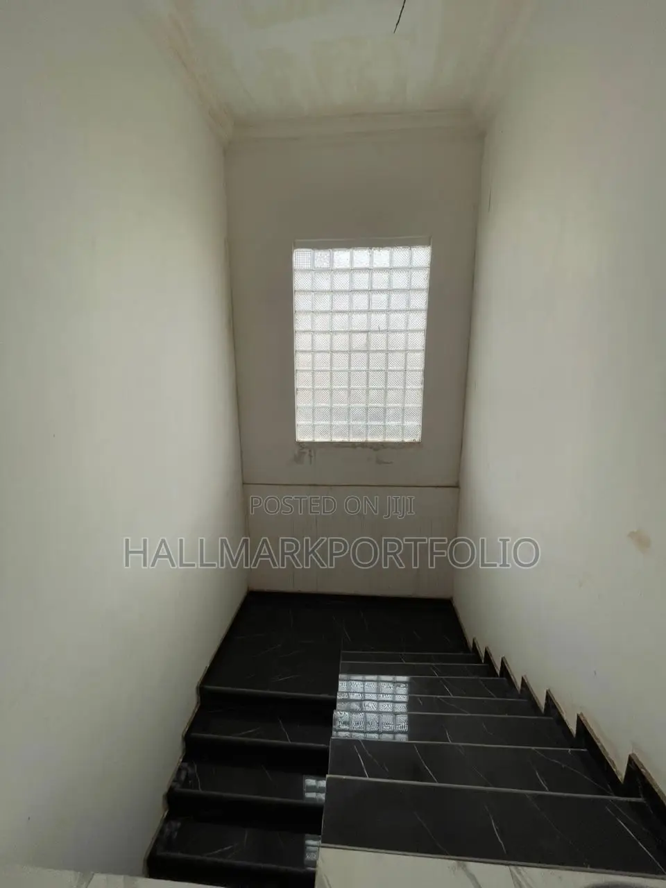6bdrm House in East Legon Hills, Ashaley Botwe for sale