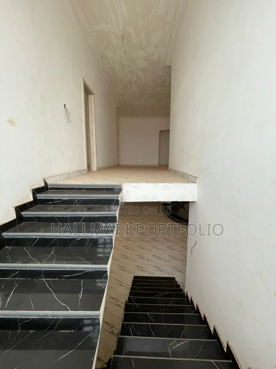 6bdrm House in East Legon Hills, Ashaley Botwe for sale