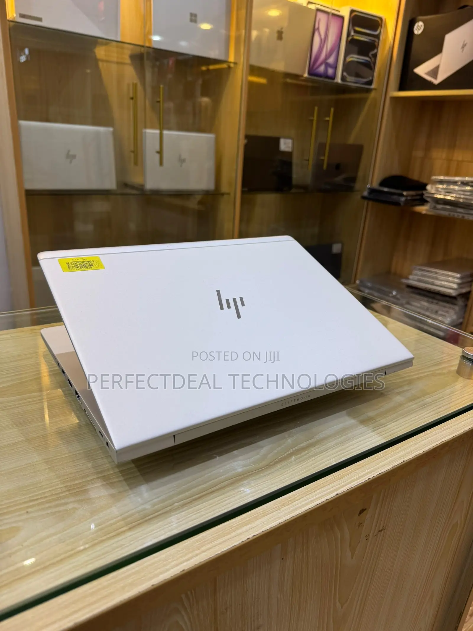 New Laptop HP EliteBook 830 G6 8GB Intel Core i5 SSD 256GB