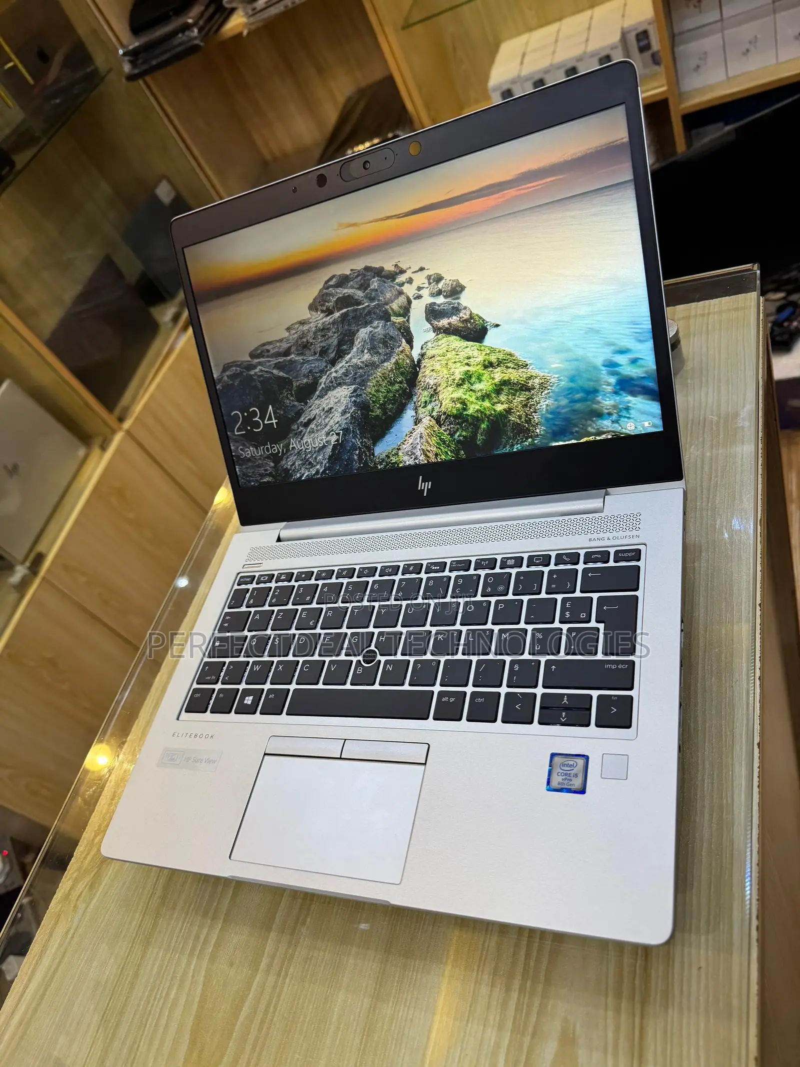 New Laptop HP EliteBook 830 G6 8GB Intel Core i5 SSD 256GB