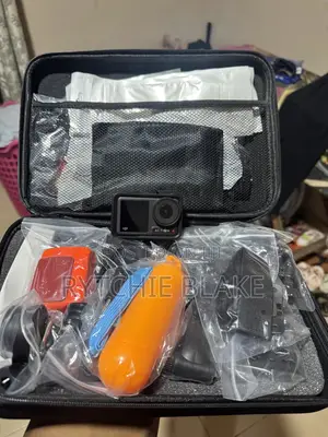 Dji Osmo Action 4 Camera With 216 Accesorie Pack