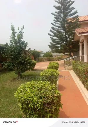 5bdrm House in Fafraha, Malejor for rent