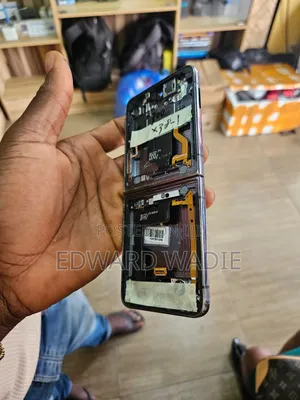 Flip 3 Screen