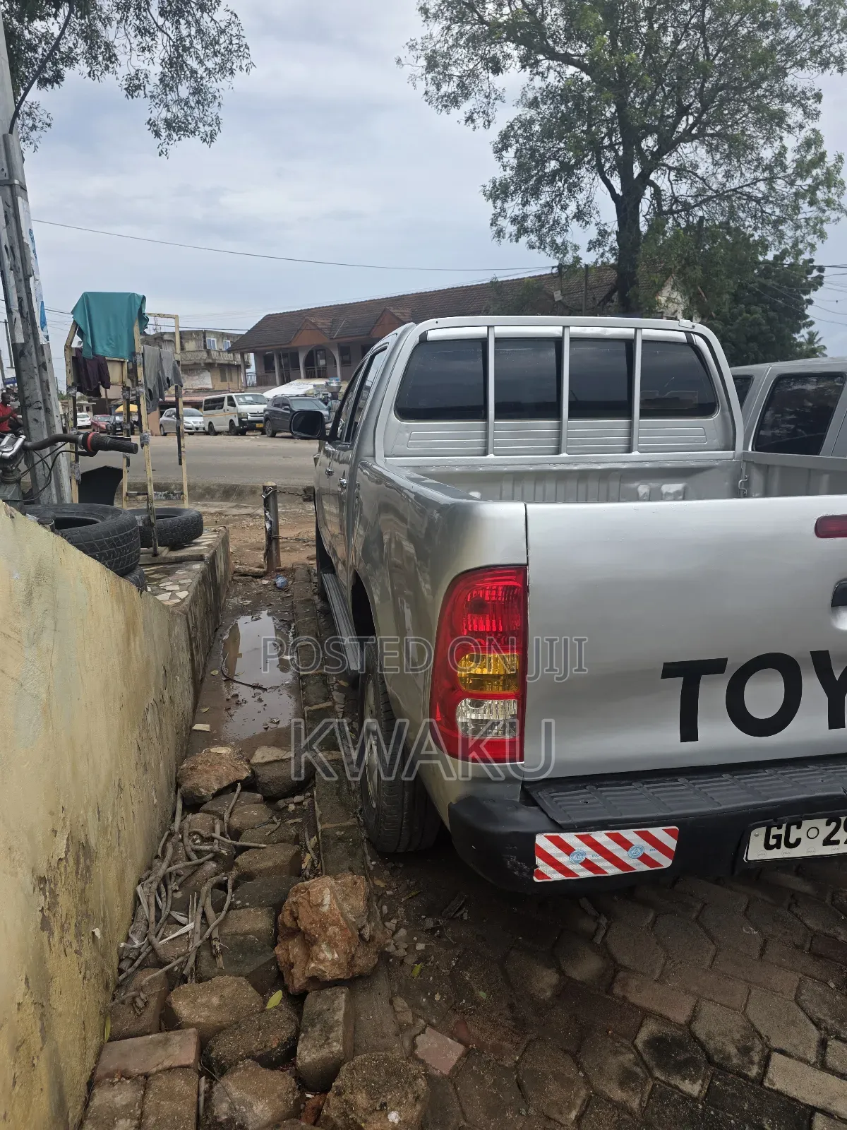 Toyota Hilux 2008 Gray