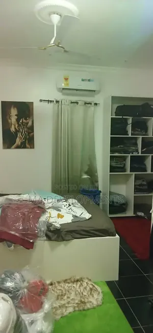 1bdrm Apartment in Madev Realty, Lapaz for rent