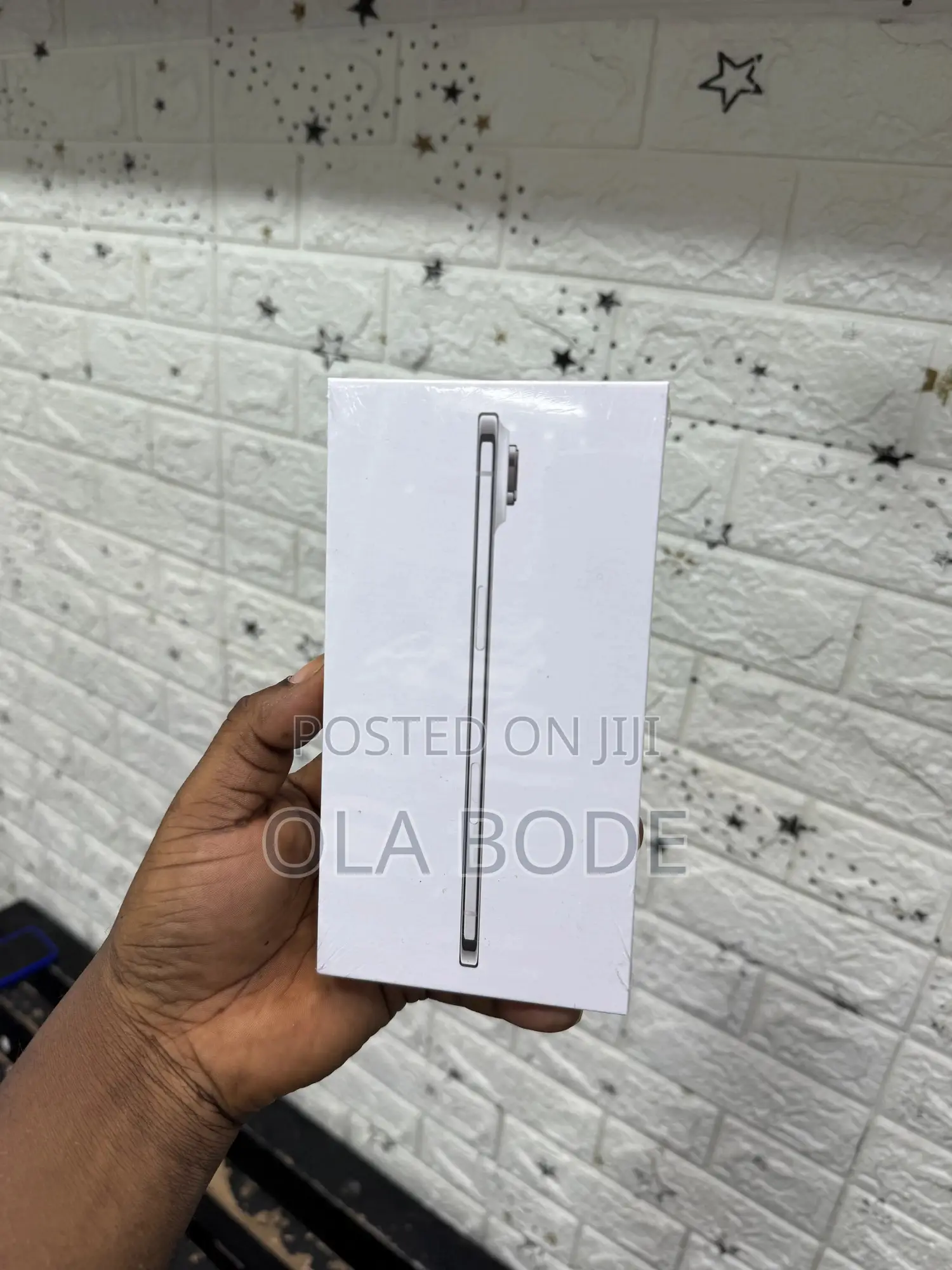New Apple iPhone Air 256 GB Gold