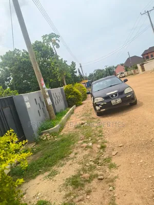 112 By 72 Feet Plot With 5bdrm On It For Sale In Dansoman. Hj