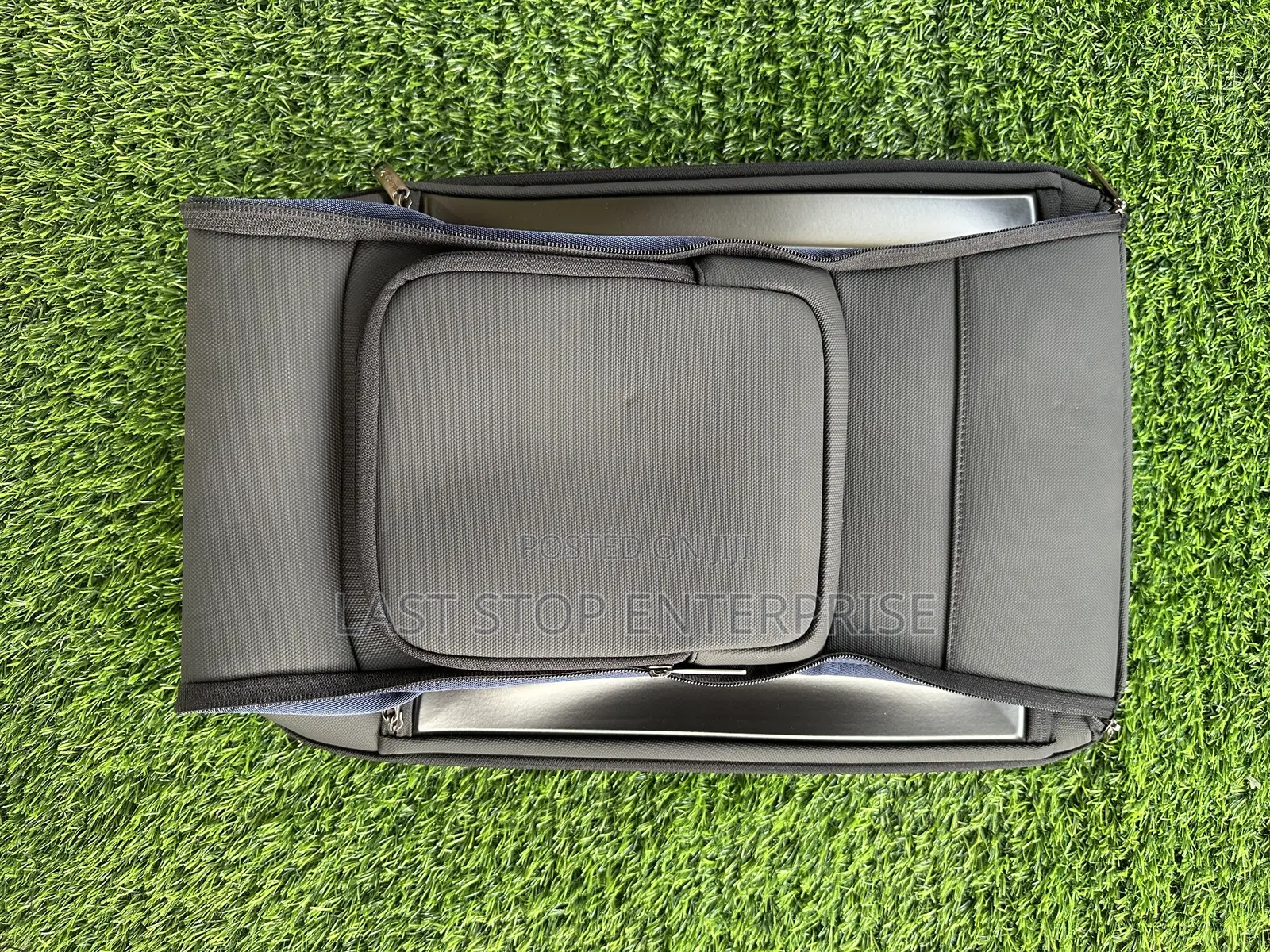 Xlassic Office/Laptop Bag