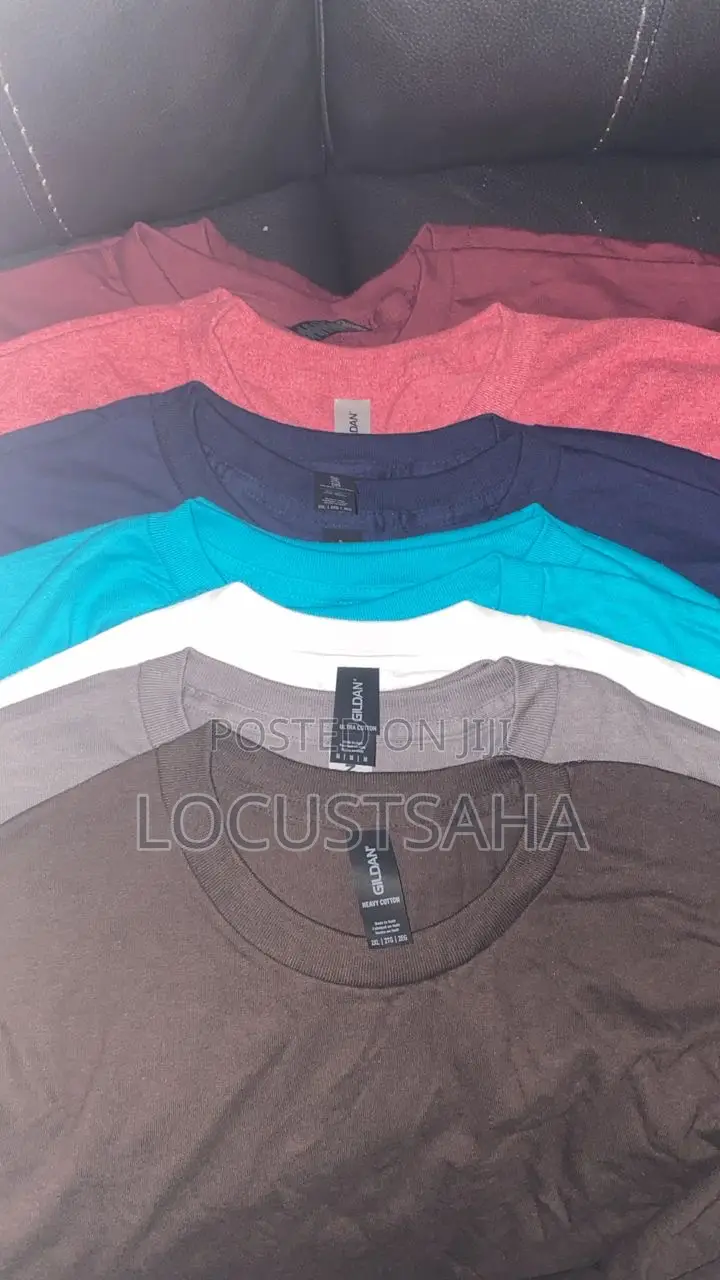 Quality Gildan Cotton Tees