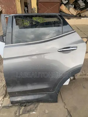 Hyundai Santa Fe 2013,2014,2015,2016,2017 Foreign Used Door