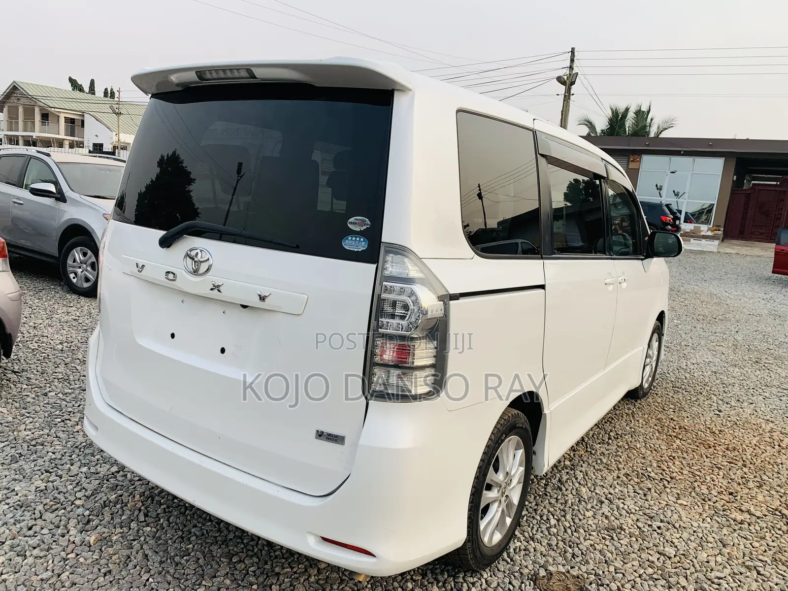 Toyota Voxy 2012 White