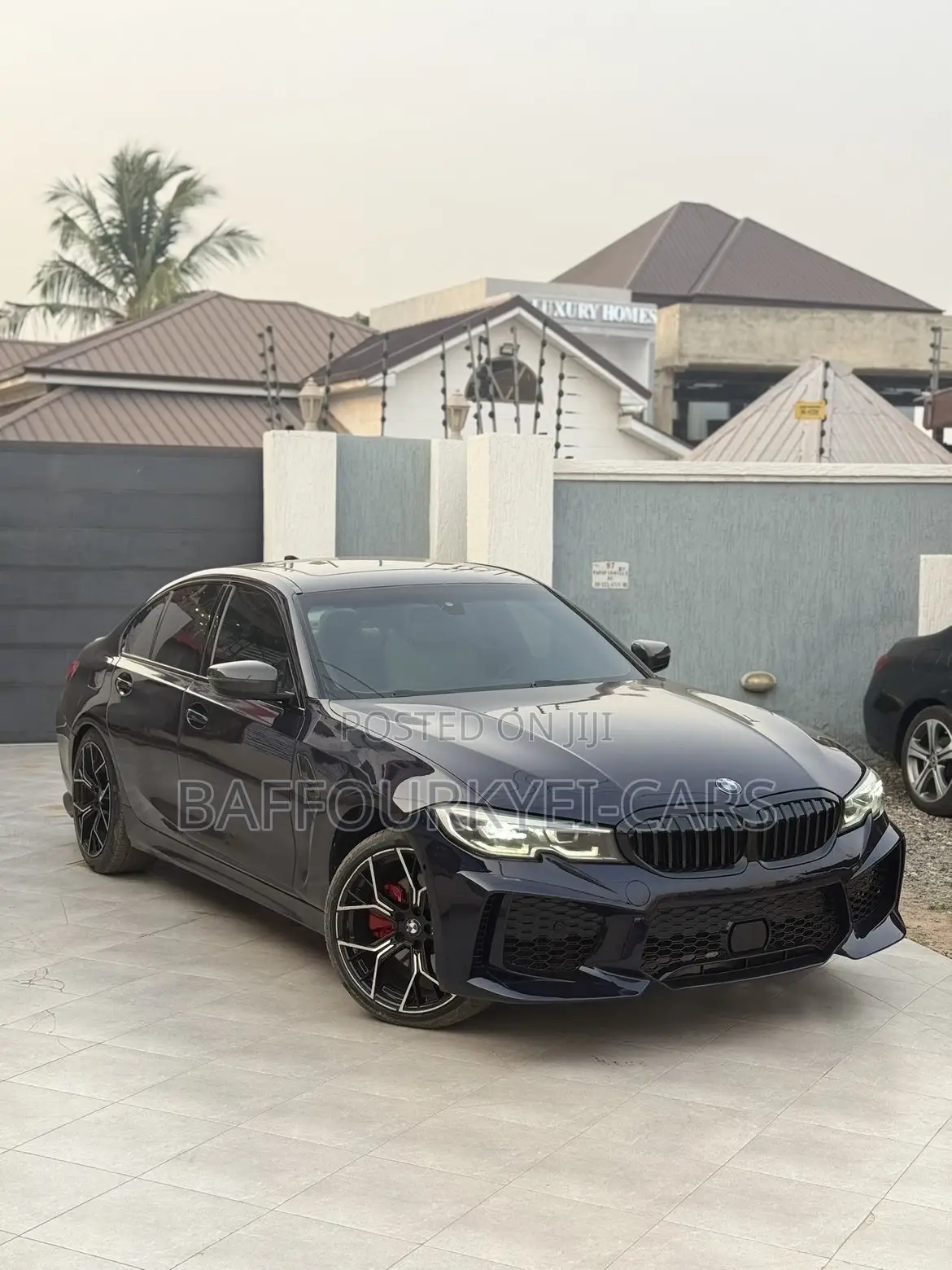 BMW 330i 2019 Black
