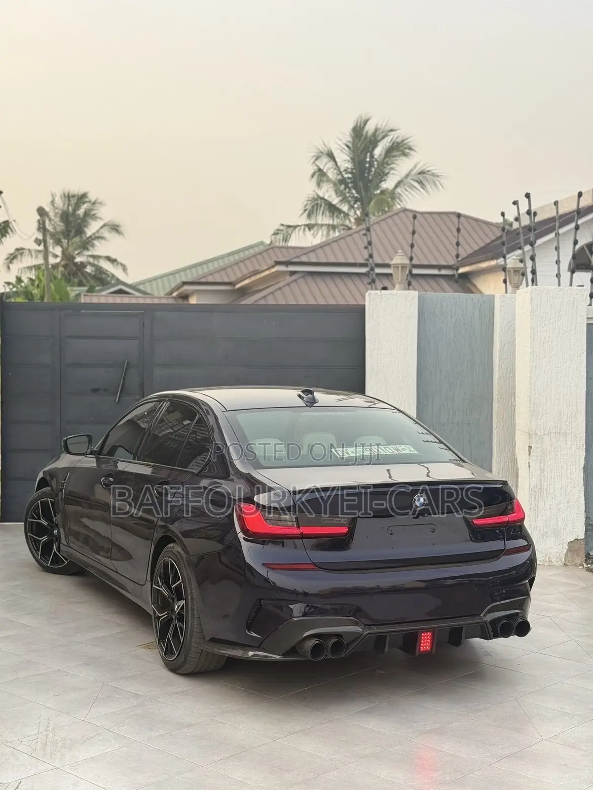 BMW 330i 2019 Black
