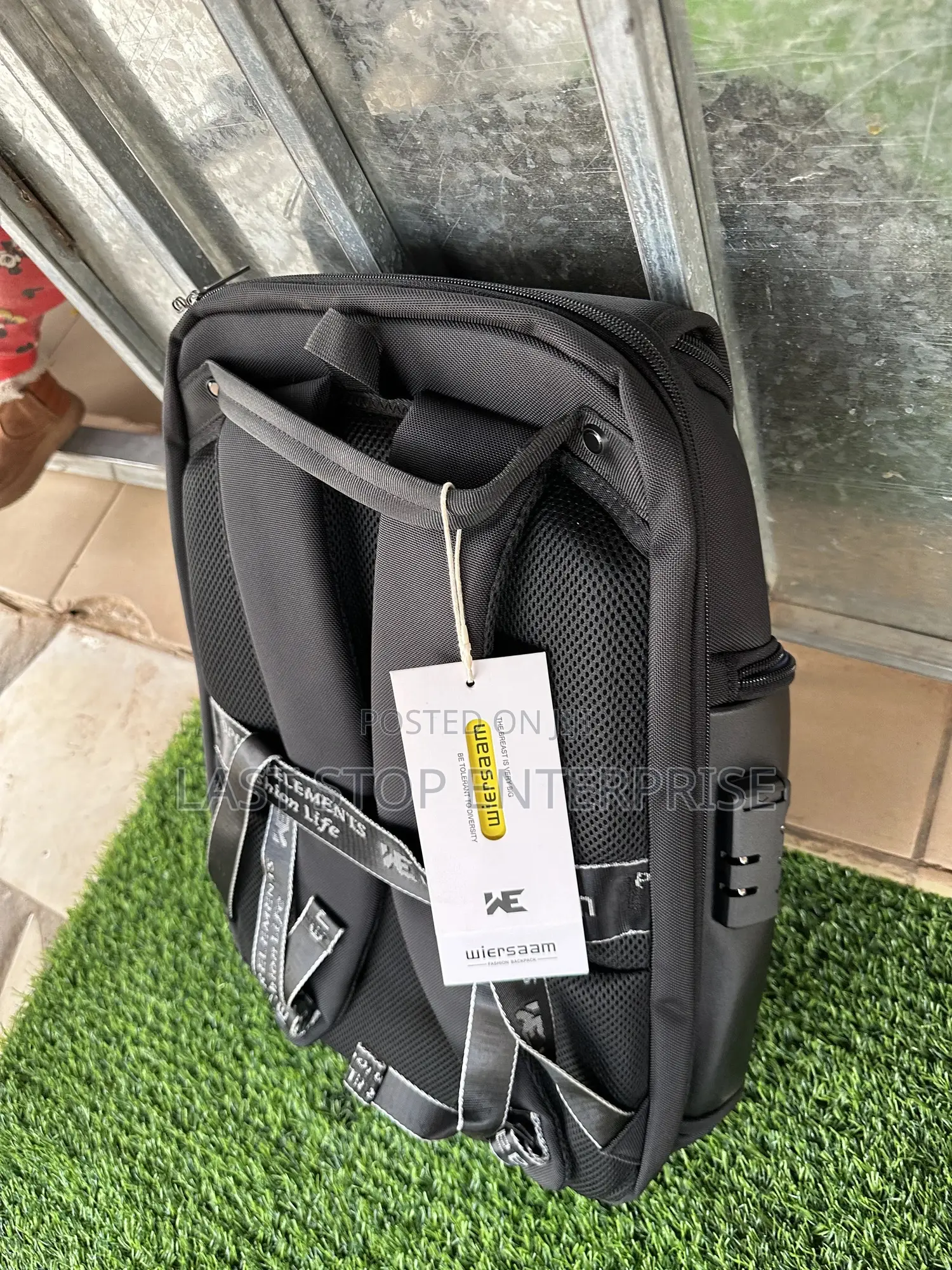 Quality and Xlassic Office Bag