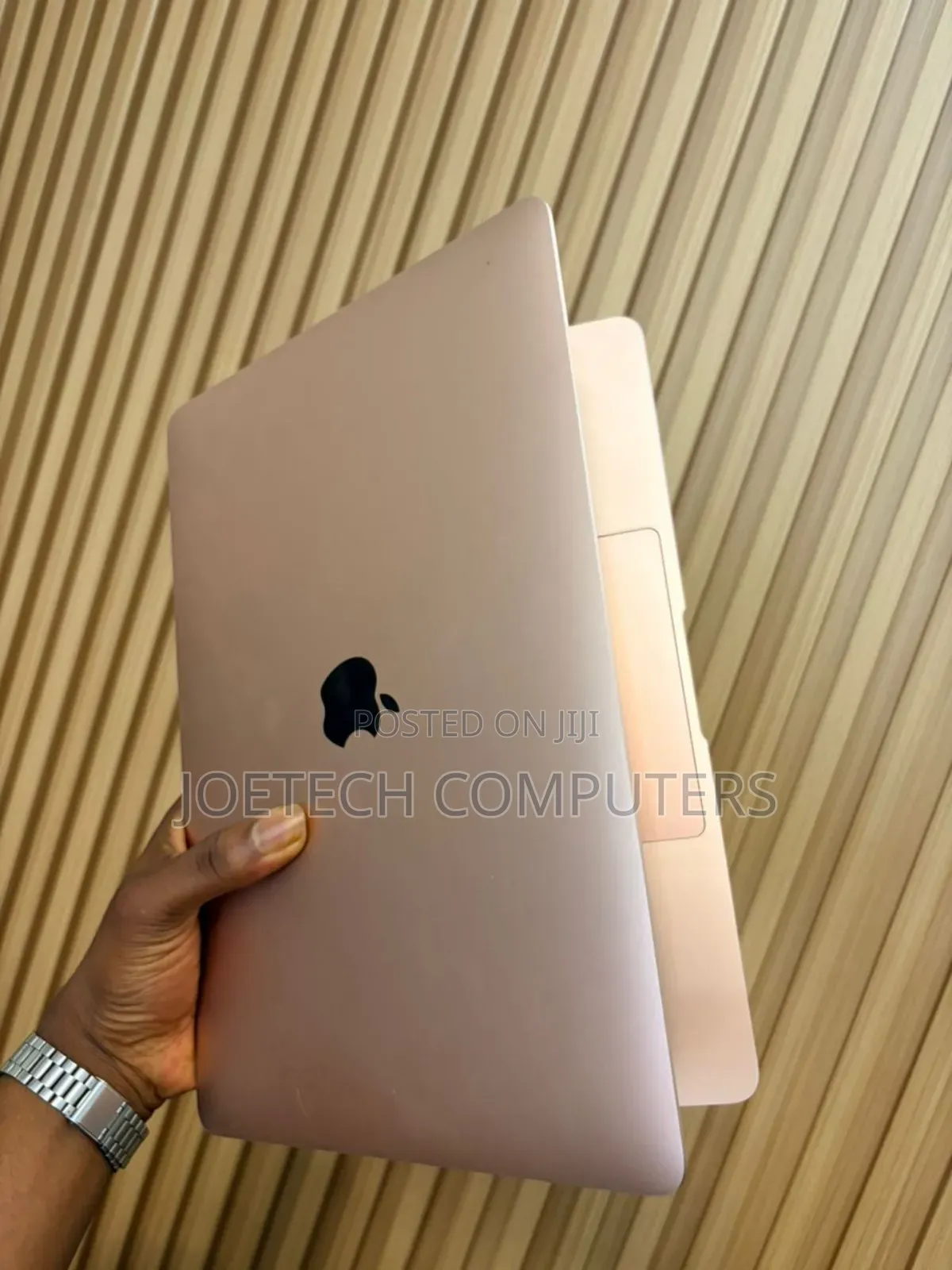 Laptop Apple MacBook Air 2020 8GB Intel Core i5 SSD 512GB