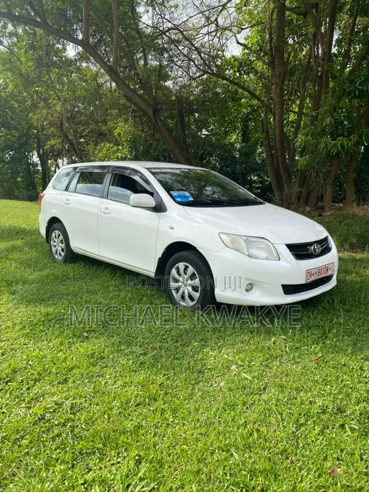 Toyota Corolla 2011 White