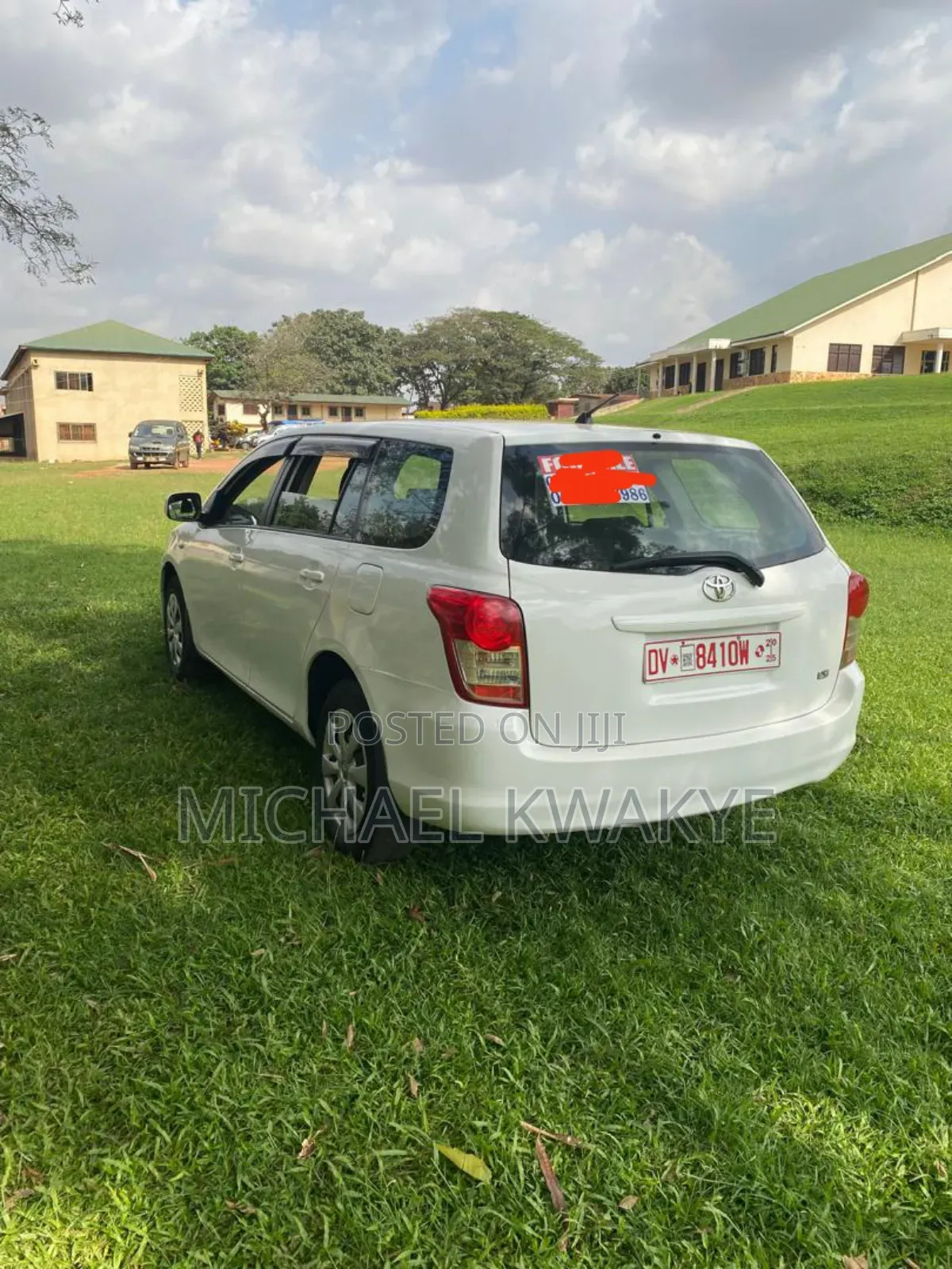Toyota Corolla 2011 White