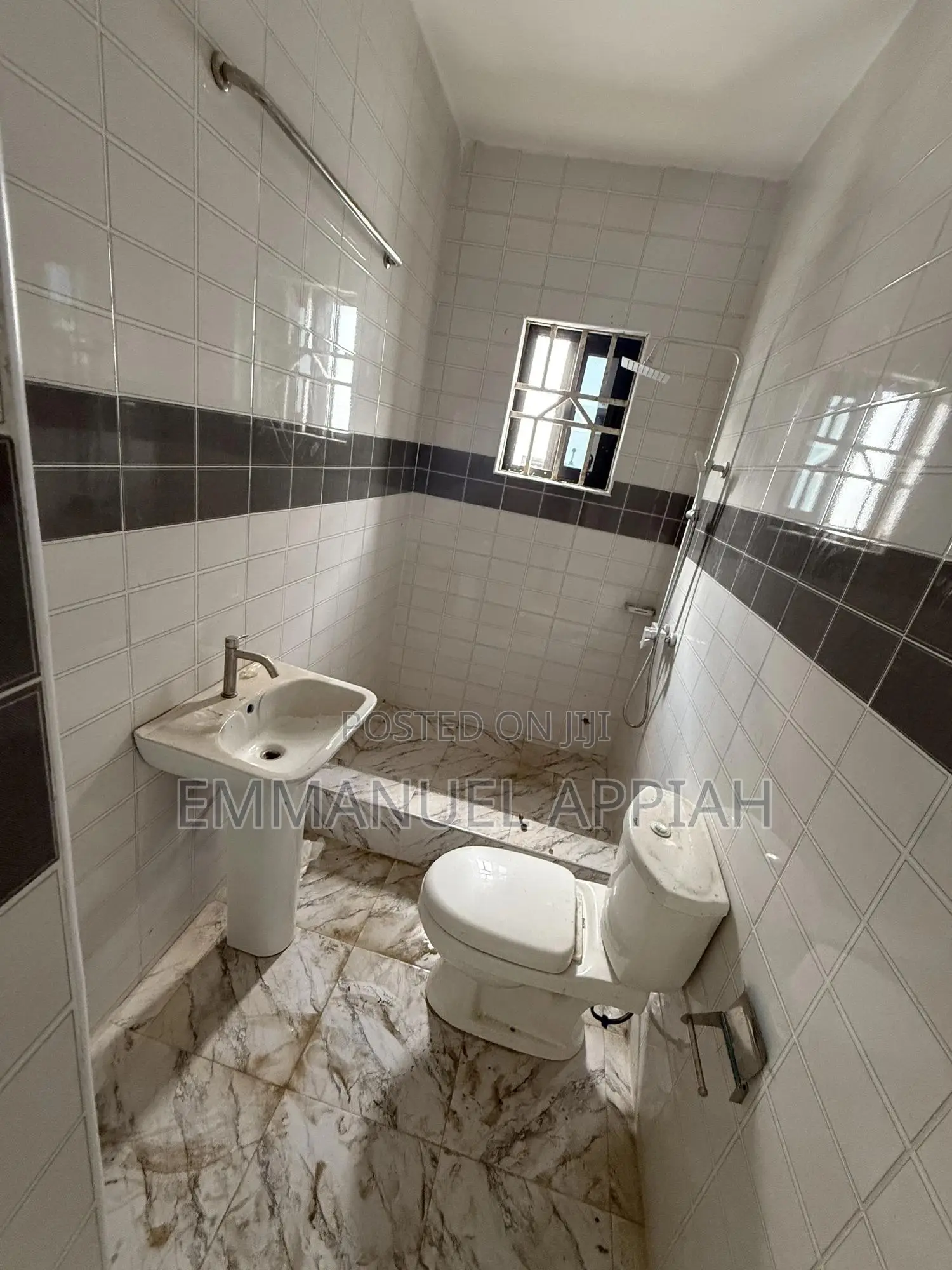 3bdrm House in Kasoa Adade for rent