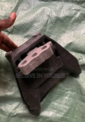 Honda CRV 2023,2024,2025 Engine Seat / Mount