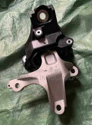 Honda CRV 2023,2024,2025 Gearbox Seat / Mount
