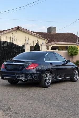 Mercedes-Benz C300 Luxury 4Matic Sedan AWD (2.0L 4cyl 7A) 2016 Blue