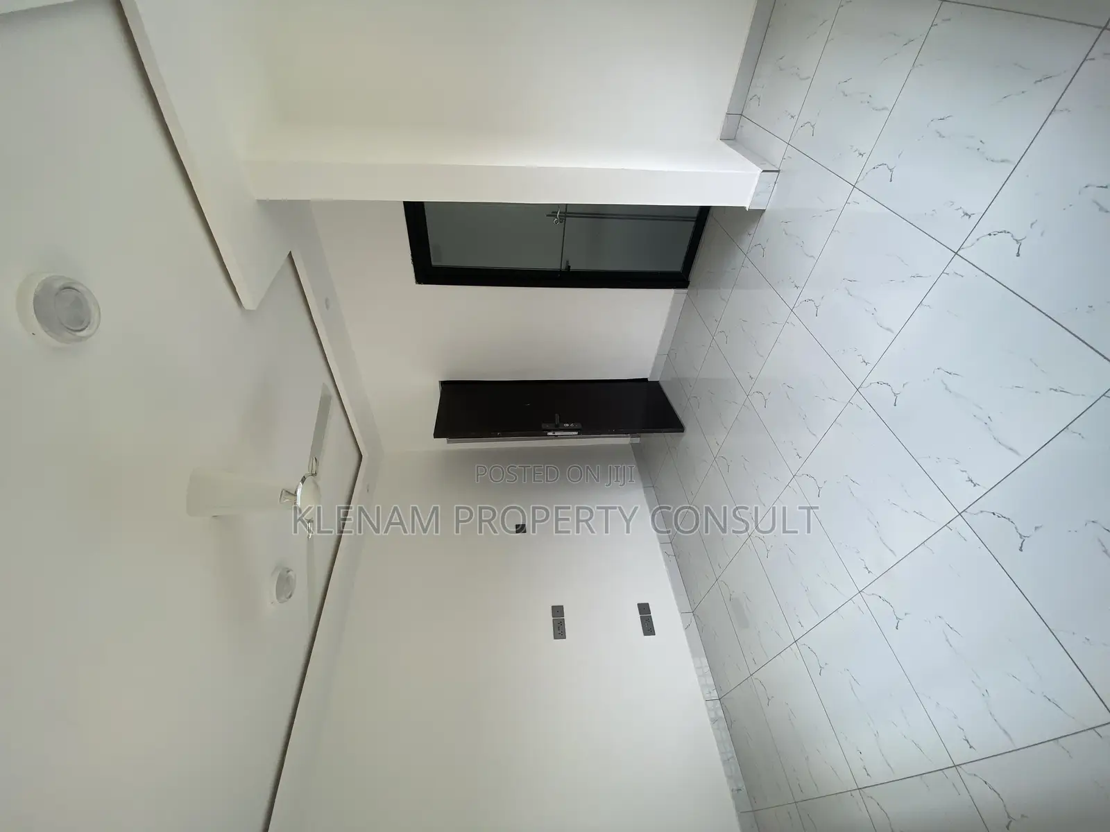 3bdrm House in Amrahia for sale