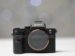 Sony A7 Ii // Home Used // Available As Seen// 8months Warranty