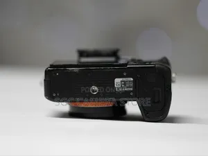 Sony A7r Ii //Home Used // 8months Warranty