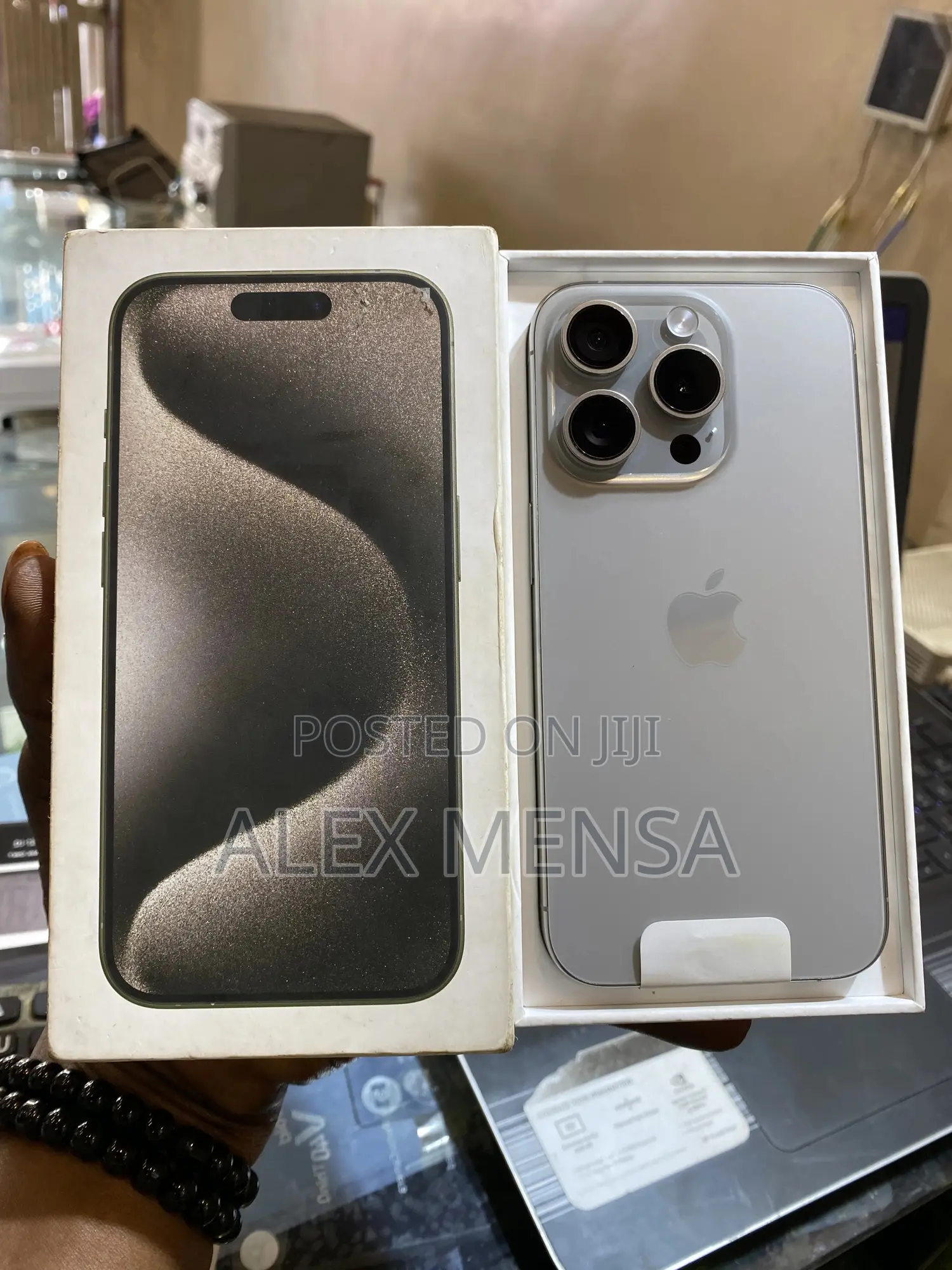 Apple iPhone 15 Pro Max 256 GB Silver