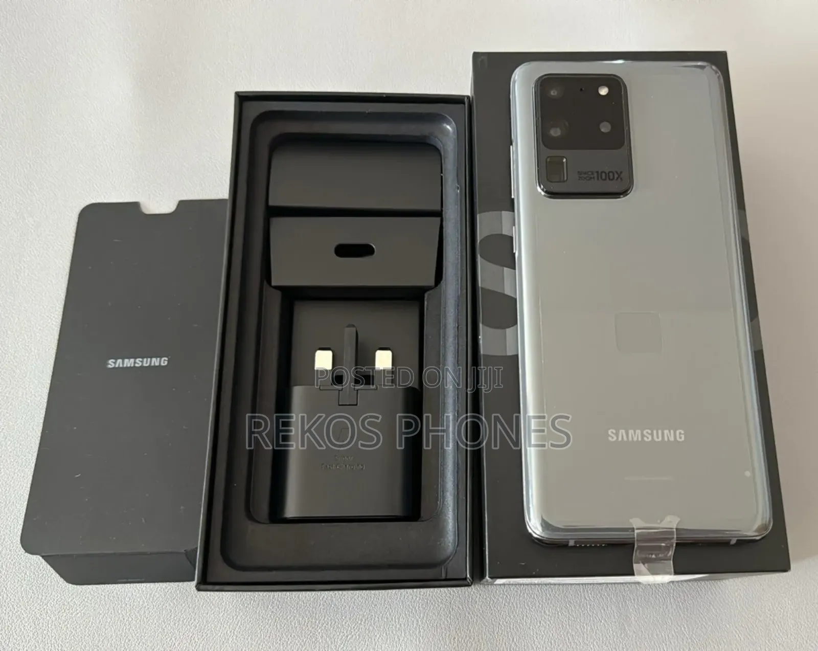 New Samsung Galaxy S20 Ultra 5G 128 GB Gray