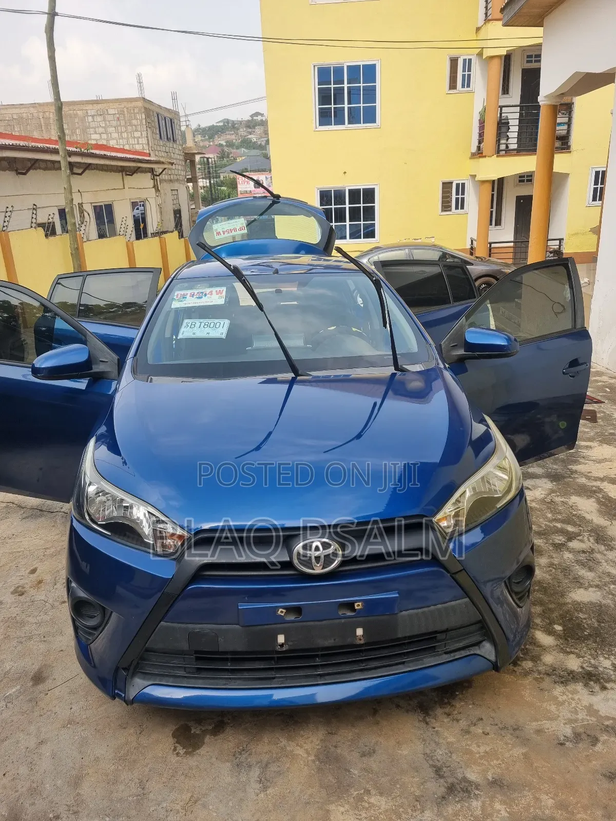 Toyota Yaris L Hatchback 5dr 2014 Blue