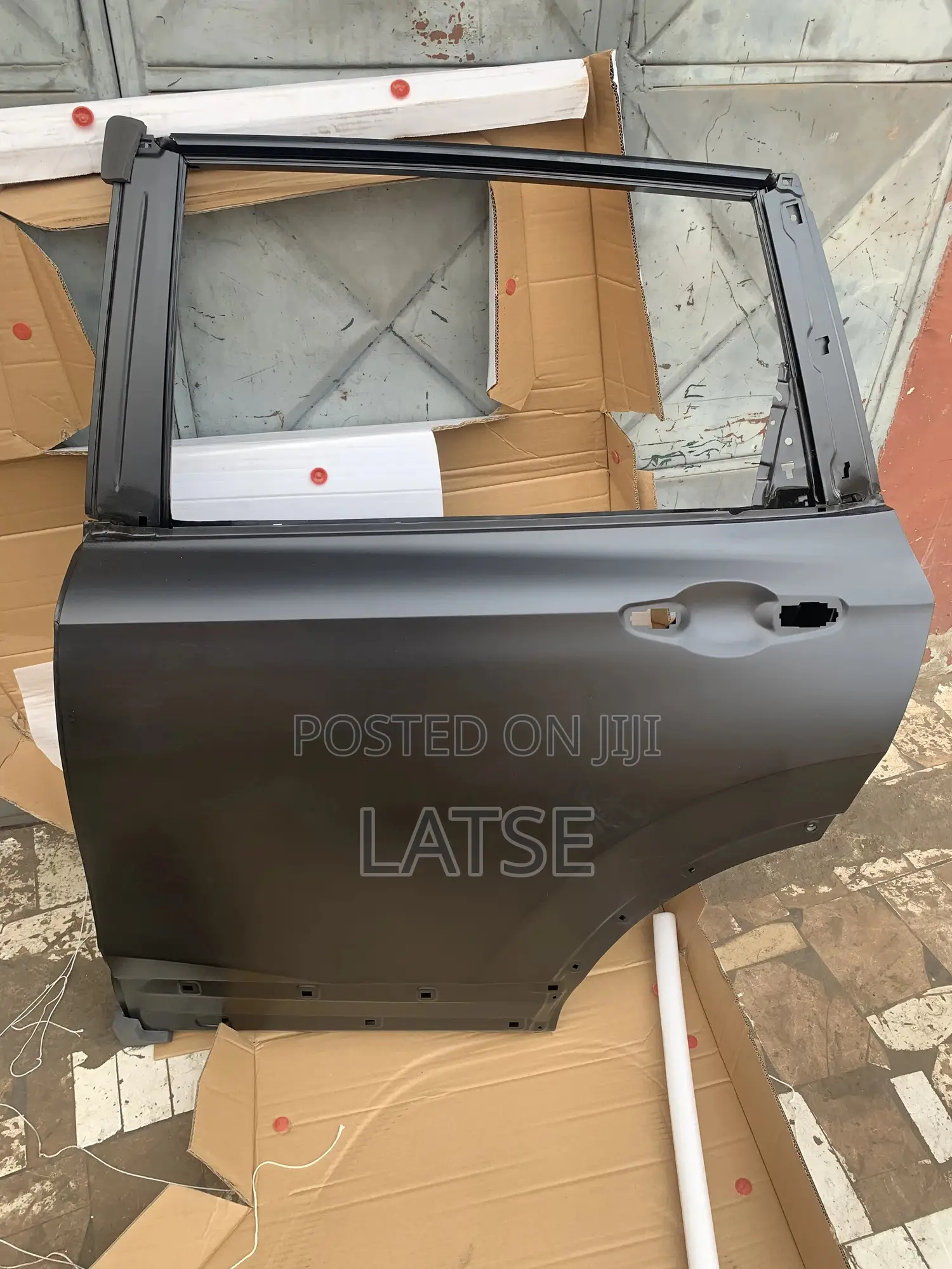 Honda Cr-v 2017,2018,2019,2021,2022 Rear/Back Left Side Empty Door