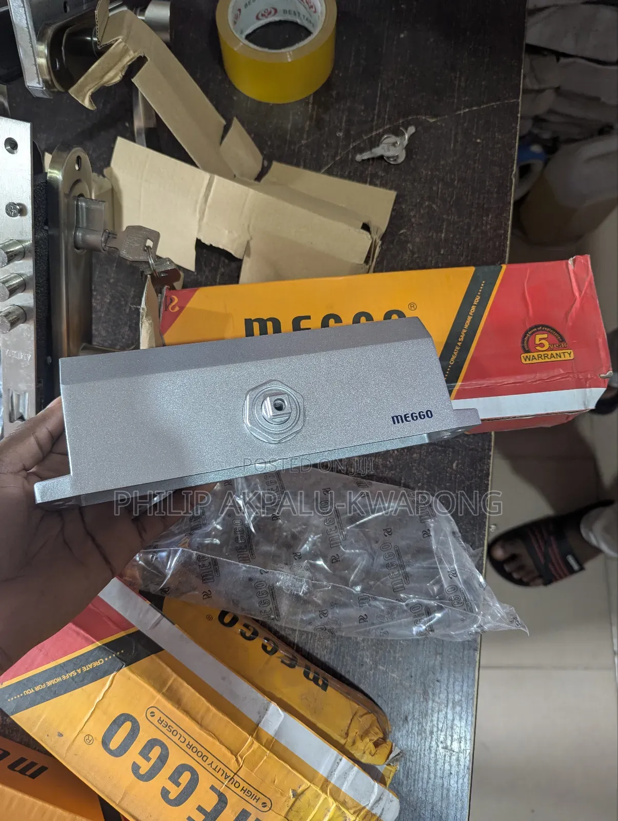 Door Closer Meggo