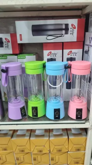 Potable Mini Rechargeable Juicer