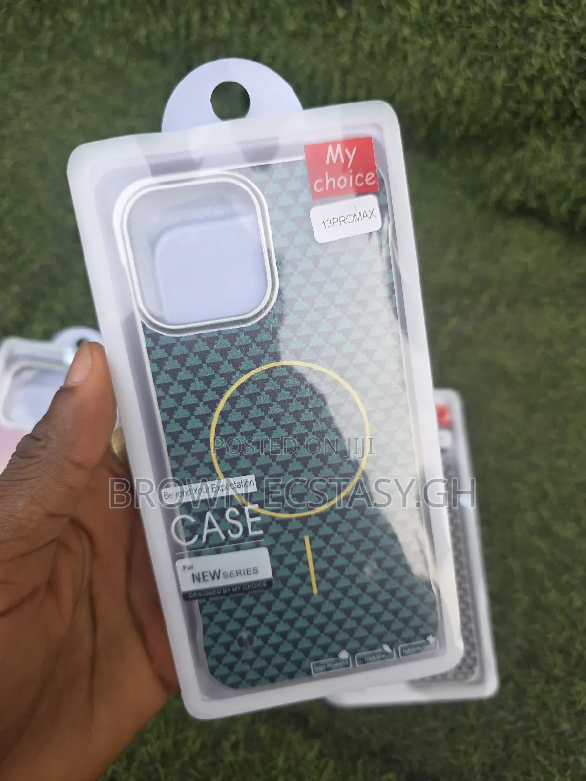 Half Cut iPhone 17 Air/17 Pro/17 Pro Max Case