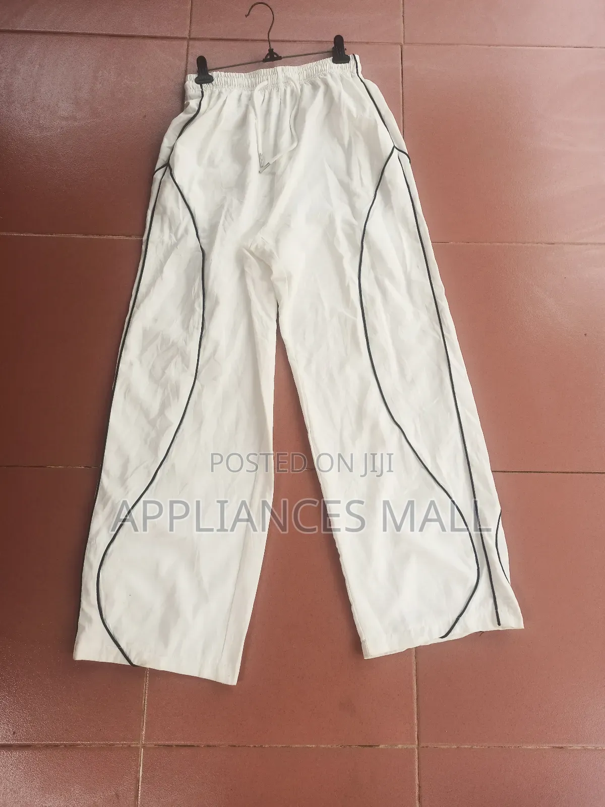 Second Hand Wear