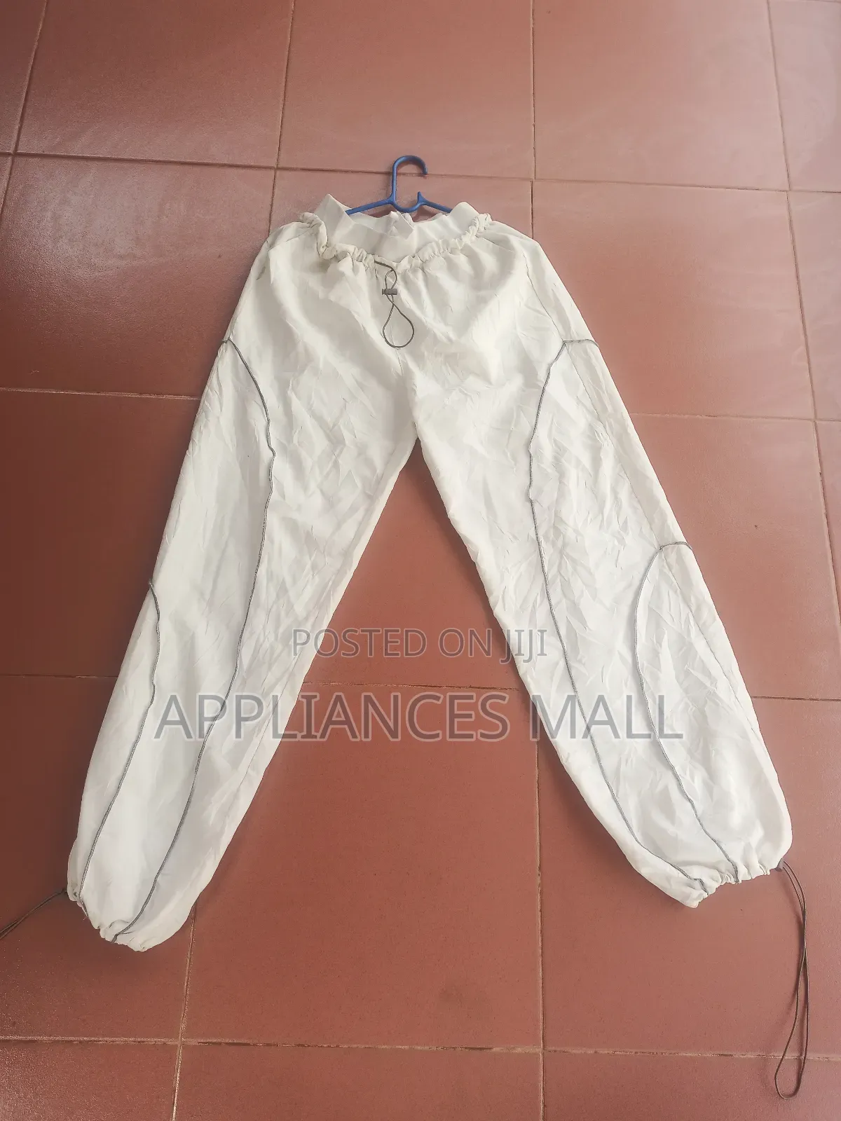 Second Hand Wear