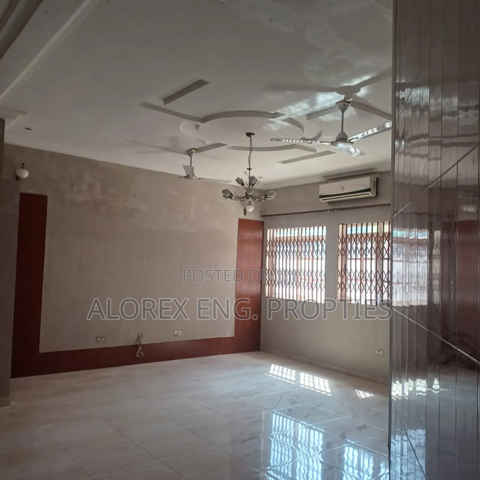 4bdrm House in $250,000, Oyarifa for sale