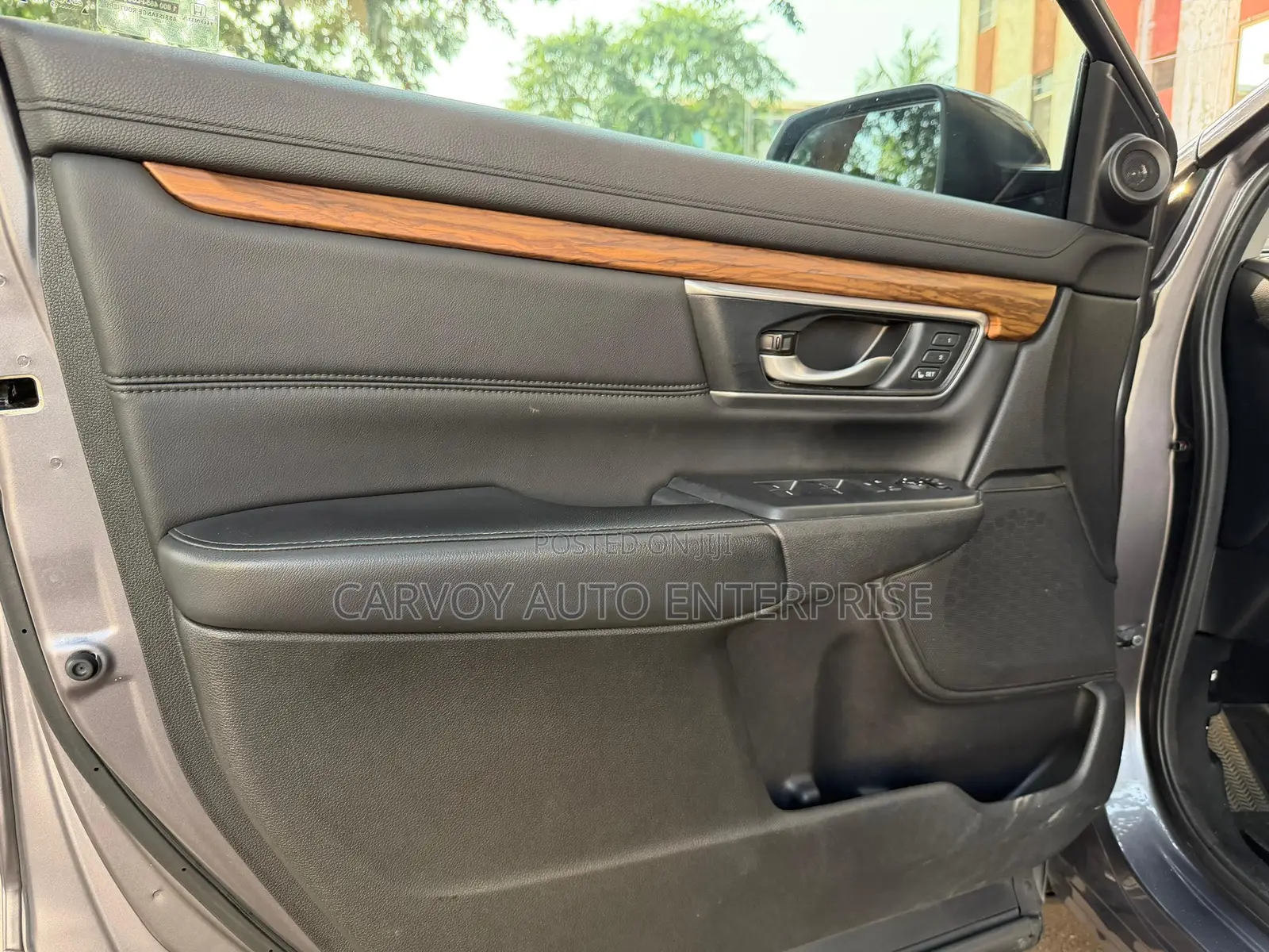 Honda CR-V Touring AWD 2018 Gray