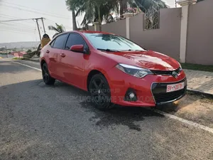 Toyota Corolla 2016 Red