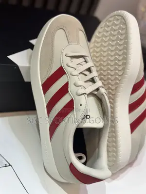 Adidas Lifestyle Court Barreda Shoe // Original Quality.